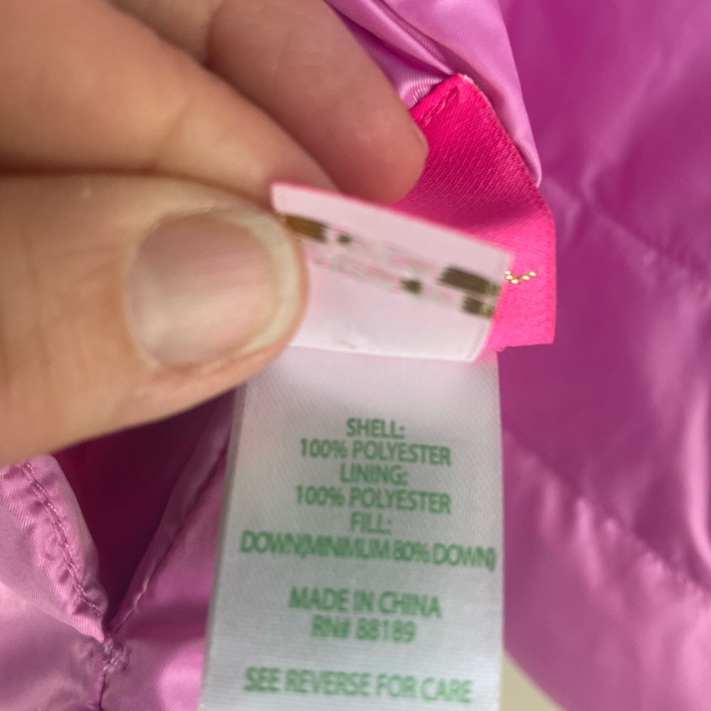 Lilly Pulitzer Amani Reversible DOWN Vest Lilac Rose/High Tide Navy Shes got Sol - Picture 7 of 7